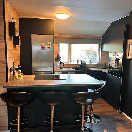1 Bedroom Apartment! Hafnarfjörður Esterno foto
